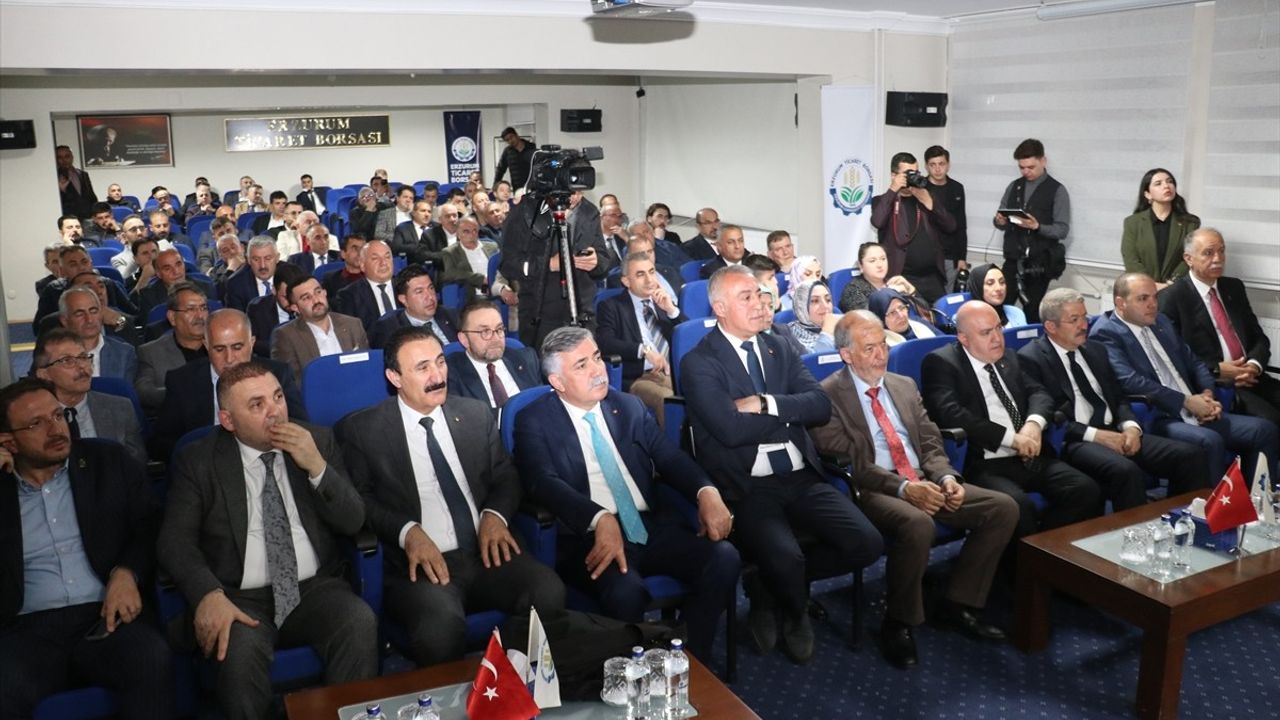 TOBB Başkanı Hisarcıklıoğlu Erzurum'da Enflasyon ve Ticaret Üzerine Konuştu