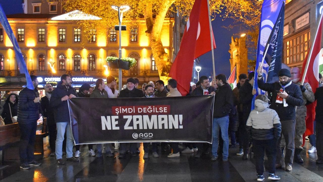 Trabzon'da Filistin'e Destek: İsrail Saldırılarına Protesto