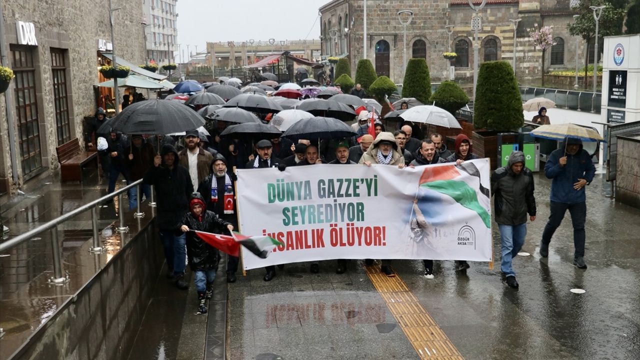 Trabzon'da Filistin'e Destek Yürüyüşü