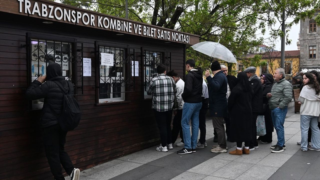 Trabzonspor-Göztepe Maçının Bilet Satışı Devam Ediyor