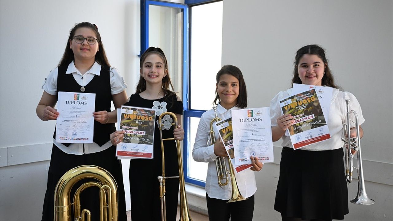 Trakya Üniversitesi Öğrencileri Uluslararası Müzik Yarışmalarında Başarı Elde Etti