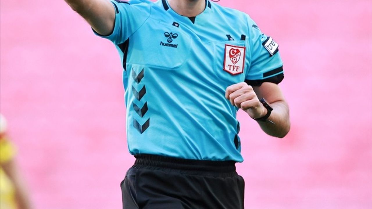 Trendyol Süper Lig: Eyüpspor, Hatayspor’u 1-0 Önde Tamamladı