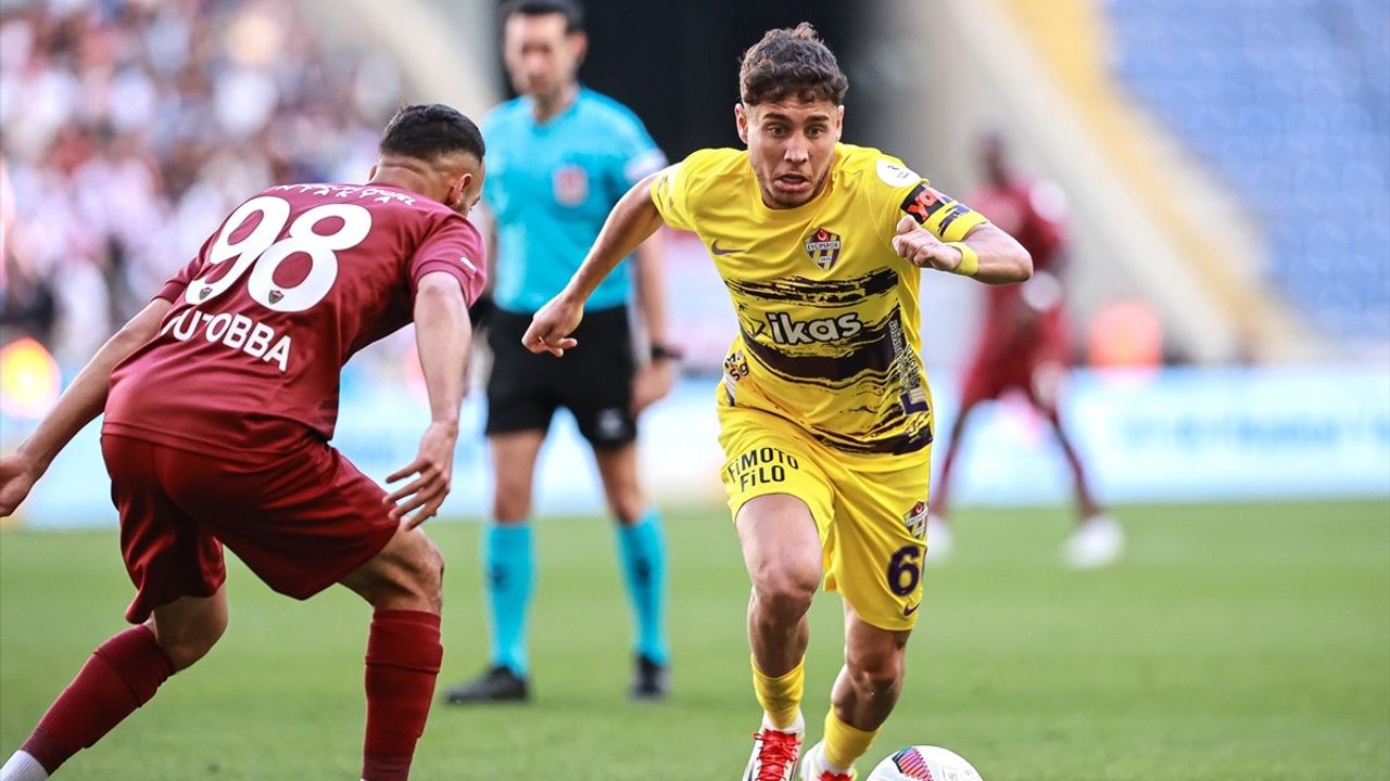 Trendyol Süper Lig: Eyüpspor, Hatayspor'u Deplasmanda Yenerek Üç Puan Aldı