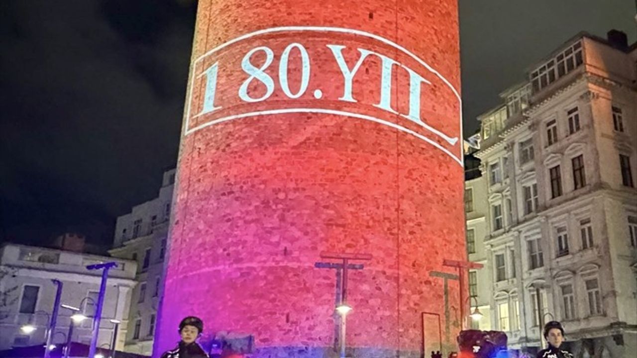 Türk Polis Teşkilatı'nın 180. Yılı Galata Kulesi'nde Kutlandı