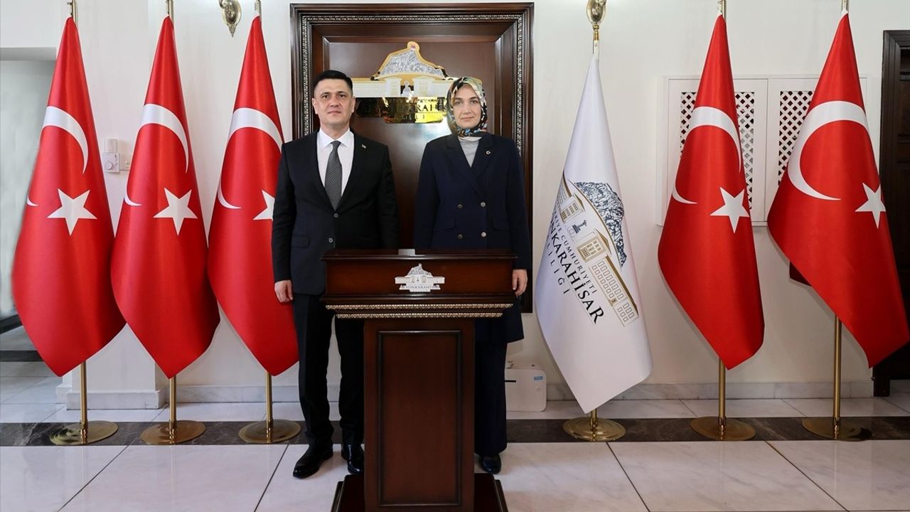 Türkmenistan Büyükelçisi İşanguliyev Afyonkarahisar'da Ziyaretlerde Bulundu