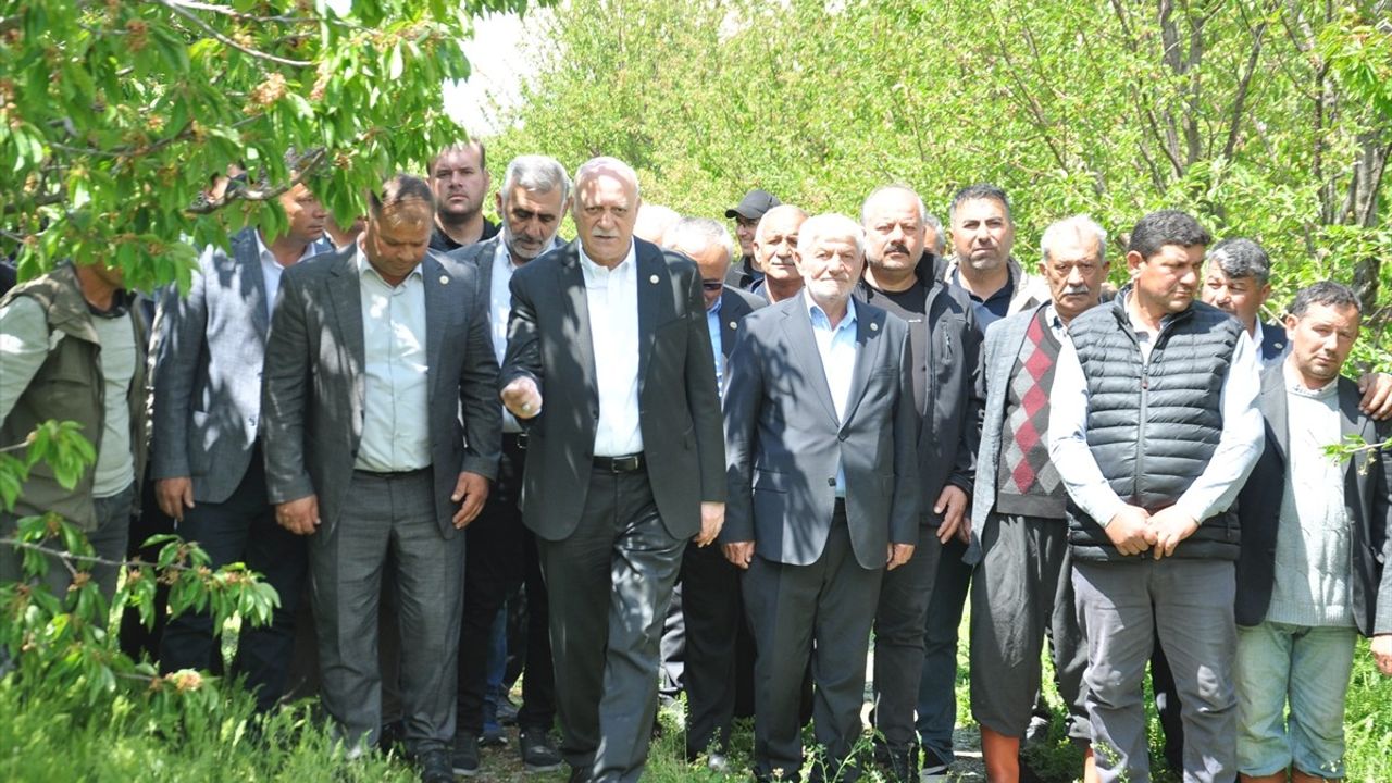 TZOB Başkanı Bayraktar, Konya'daki Kiraz Bahçelerini İnceledi