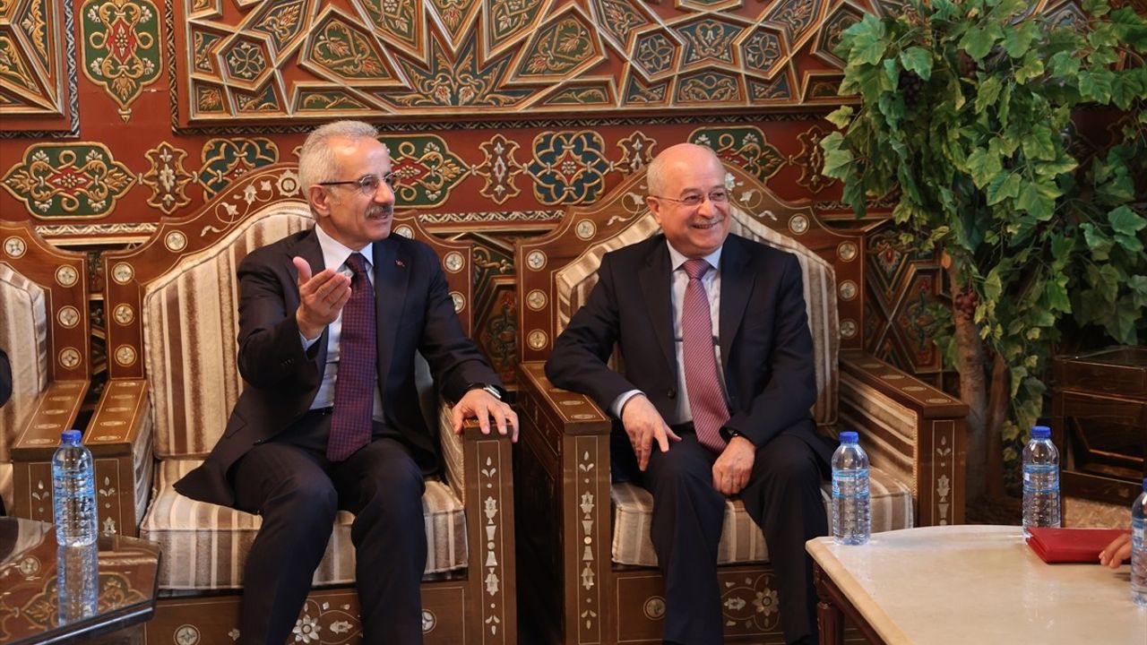 Ulaştırma Bakanı Uraloğlu, Şam'daki Resmi Temaslarını Tamamladı
