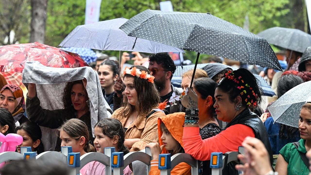Uluslararası Portakal Çiçeği Karnavalı 13. Yılında Başladı