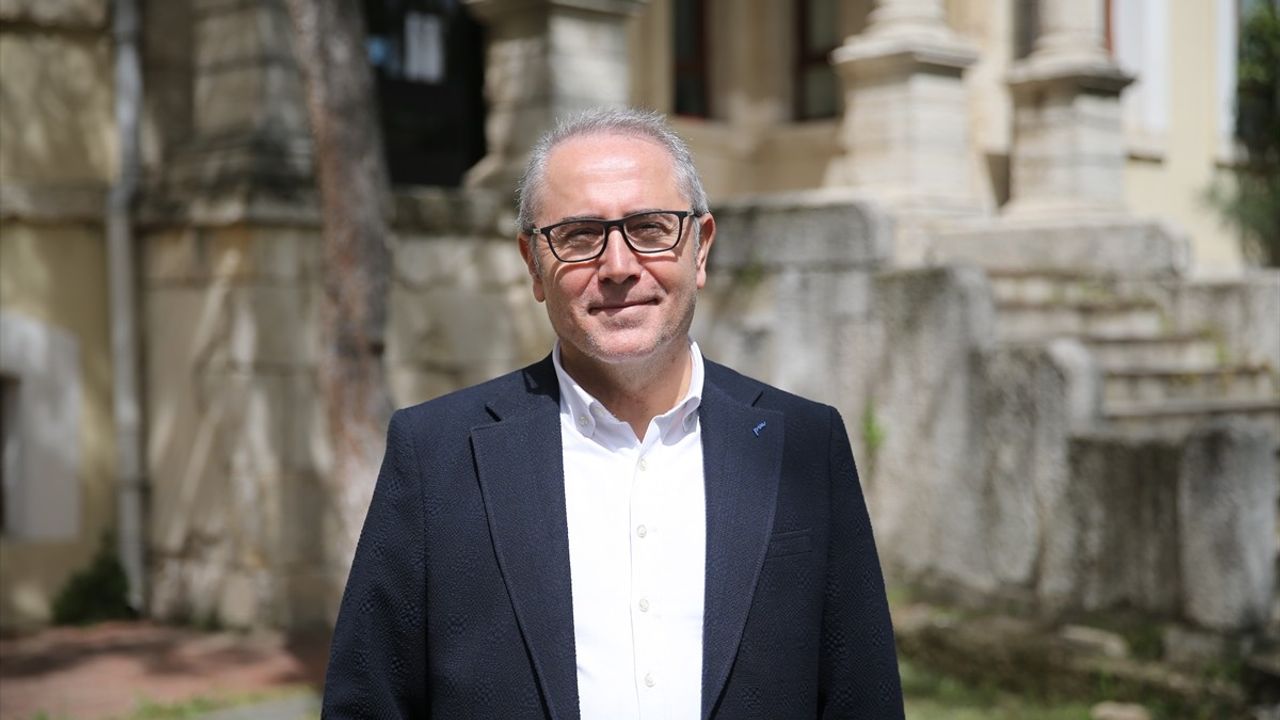 Üretken Yapay Zeka ile İş Hızlanıyor: Prof. Dr. Veysel Bozkurt Açıklıyor