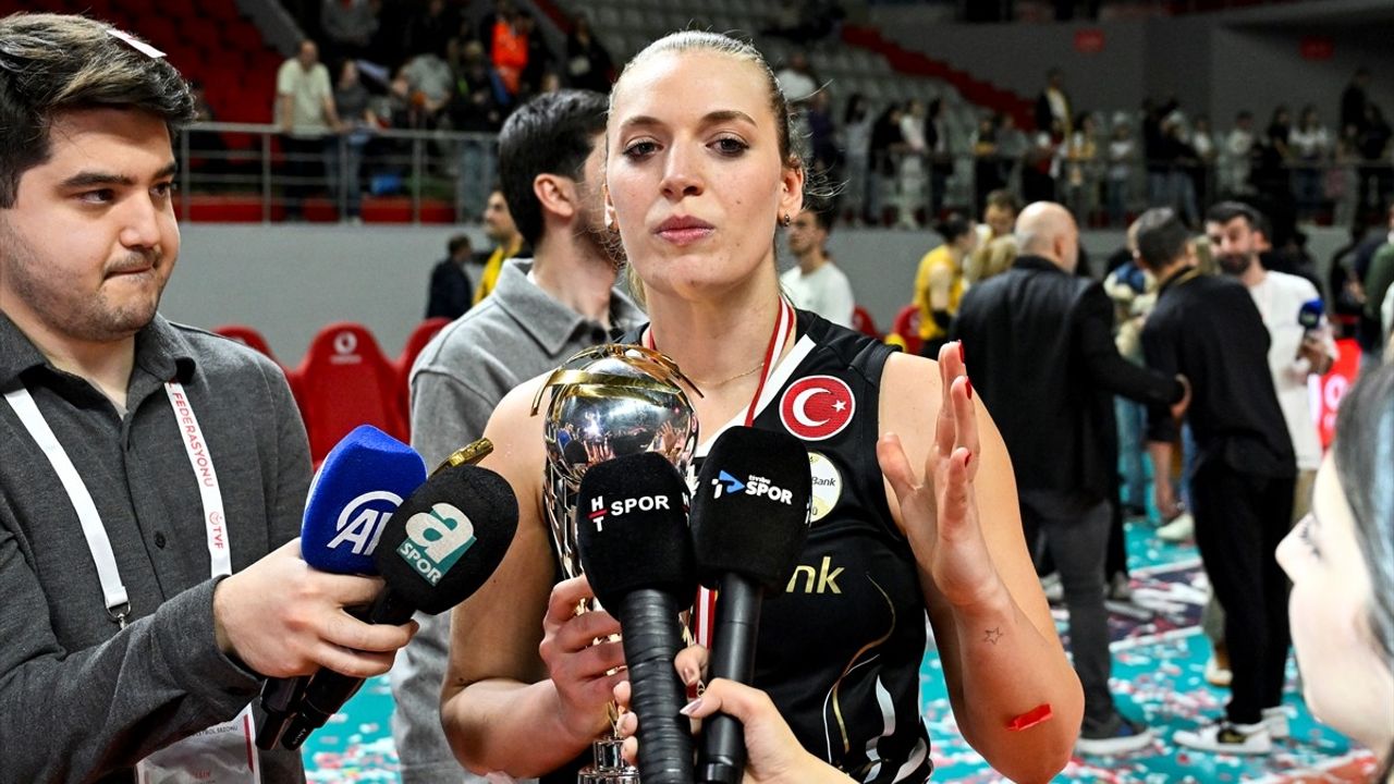 VakıfBank, Sultanlar Ligi'nde Şampiyonluğa Ulaştı