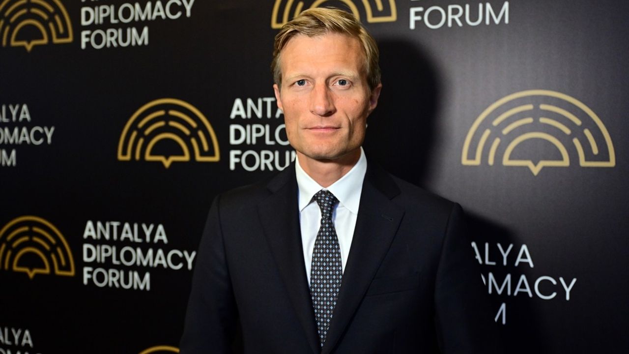 WFP İcra Direktörü Yardımcısı Skau'dan Uluslararası Topluma Suriye İçin Acil Yardım Çağrısı