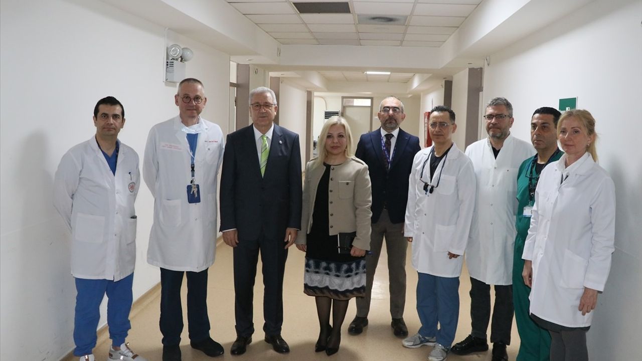 Yapay Kalple 13 Yıl Geçiren Genç Kız, Yeni Kalbine Kavuştu