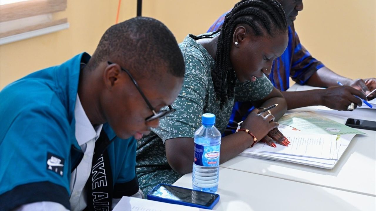 Yunus Emre Enstitüsü, Gambiya'da Türkçe Öğretimine Başladı