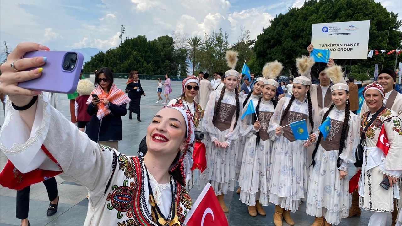 4. Uluslararası Yörük Türkmen Festivali Göç Yürüyüşüyle Start Aldı
