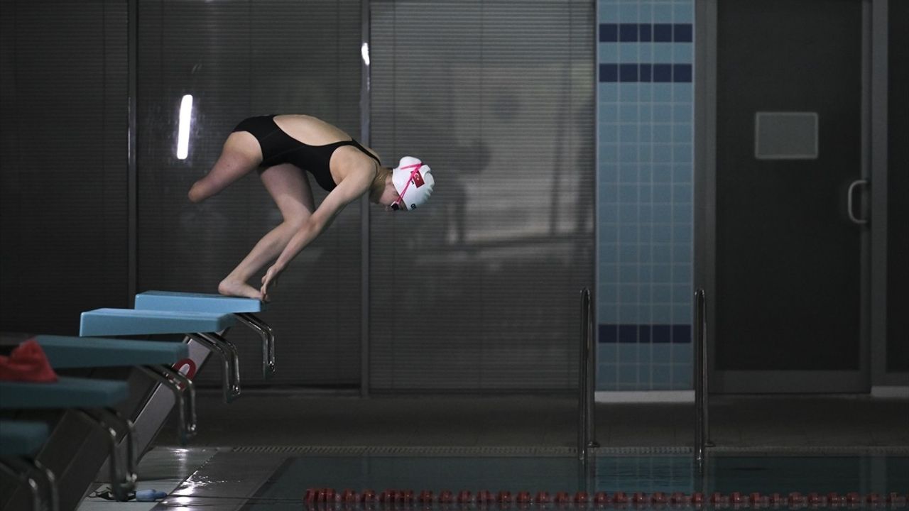 72 Madalya Kazanan Zeynep Ahsen Aydın'ın Hedefi: Milli Takım