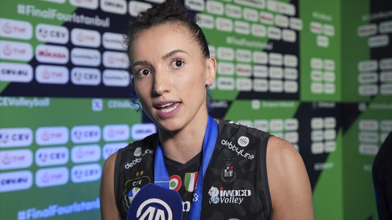 A. Carraro Imoco, CEV Şampiyonlar Ligi'nde Zafere Ulaştı