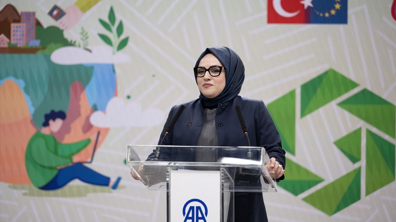 AA'nın 'Yeşil Mercek' Projesinin İlk Eğitimi Gerçekleşti