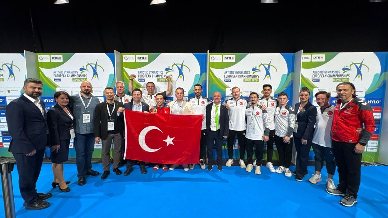 Adem Asil, Almanya'da Altın Madalya İle Yeniden Zirvede