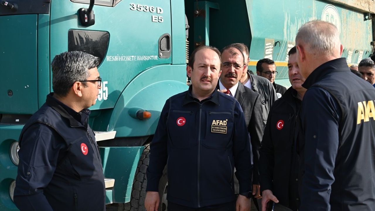 AFAD Başkanı Pehlivan, Osmaniye'de Sağanak İncelemelerinde Bulundu