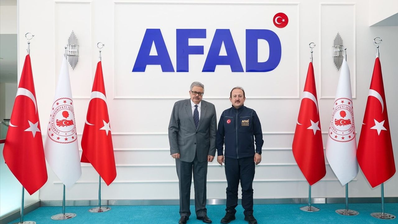 AFAD Başkanı Pehlivan, Rusya'nın Ankara Büyükelçisi Erkhov ile İşbirliği Görüşmesi Yaptı