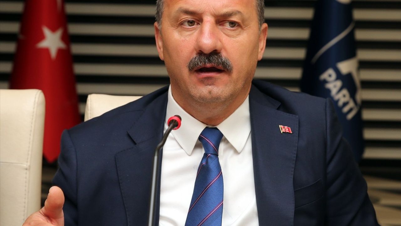 Ağıralioğlu, Tokat'ta Uyuşturucu ve Bahis Oyunlarına Dikkat Çekti