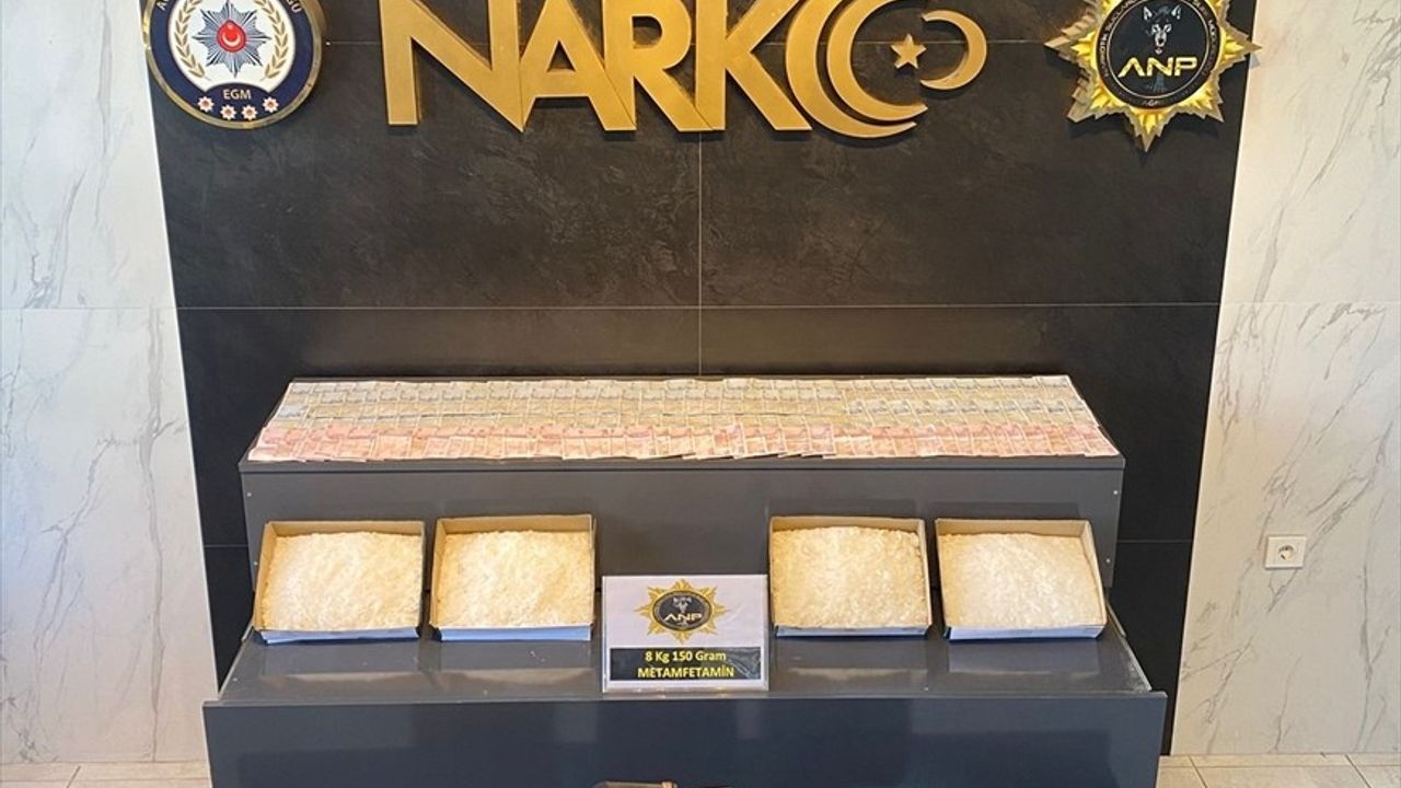 Ağrı'da 8 Kilo Uyuşturucu ile 3 İranlı Gözaltına Alındı