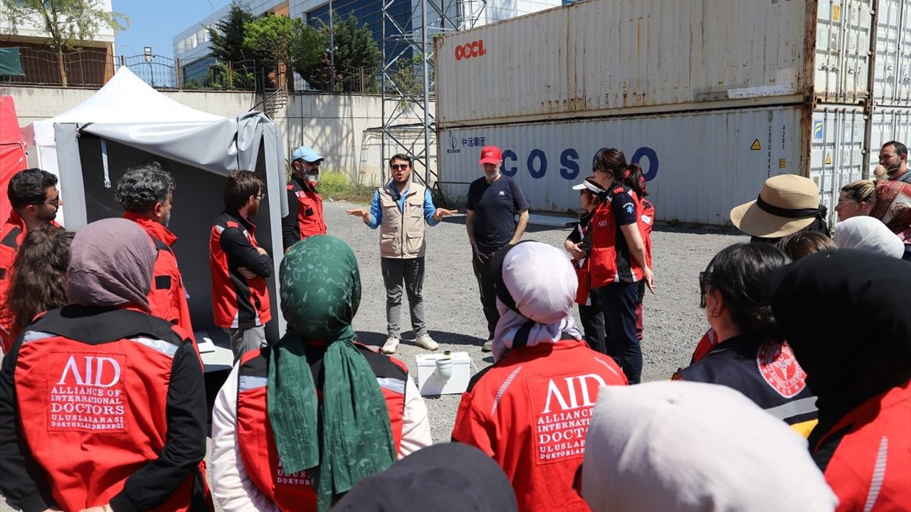 AID Uluslararası Doktorlar Derneği Mobil Sahra Hastanesi Tatbikatı Gerçekleştirdi