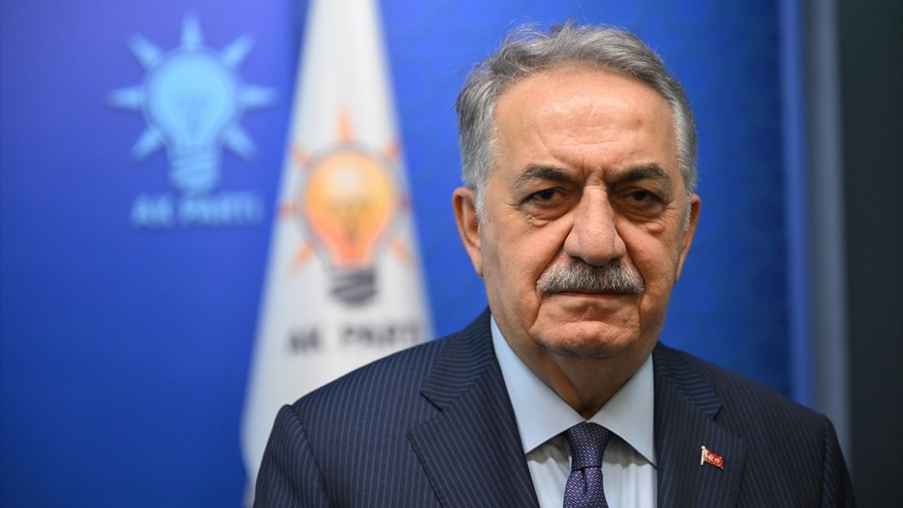 AK Parti'den Dördüncü Yeni Anayasa Çalıştayı