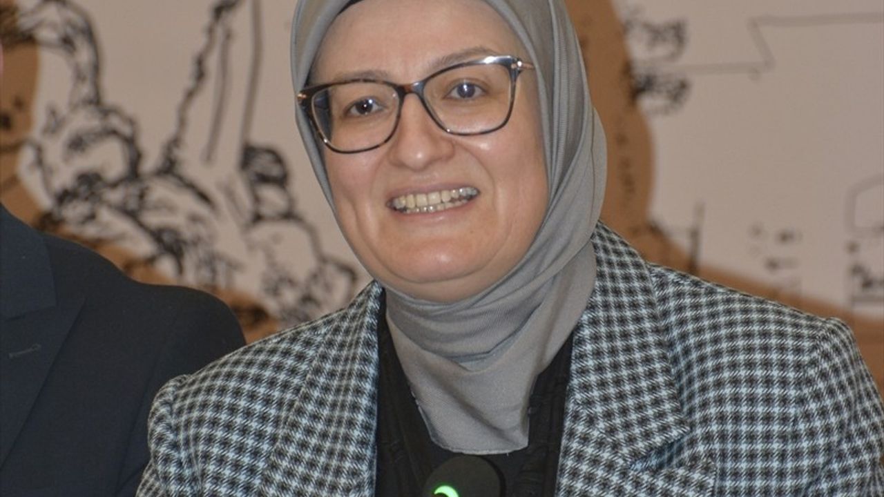 AK Parti Genel Başkan Yardımcısı Uygur Balıkesir'de Demokrasi Vurgusu Yaptı