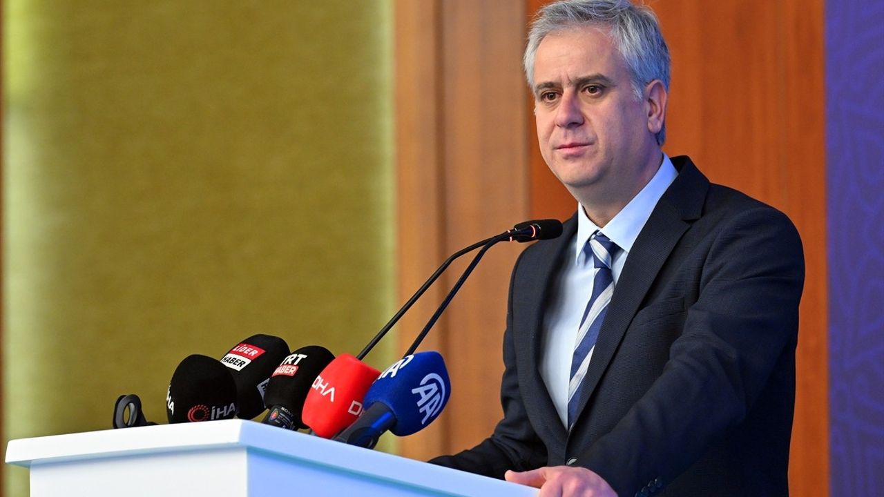 AK Parti İnsan Hakları Kampı'nda Yeni Dönem Vurgusu