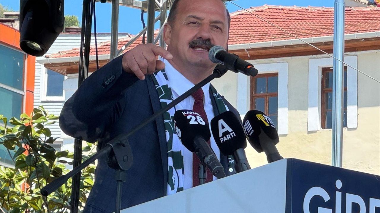 Anahtar Parti Genel Başkanı Ağıralioğlu, Giresun'da Halkla Buluştu