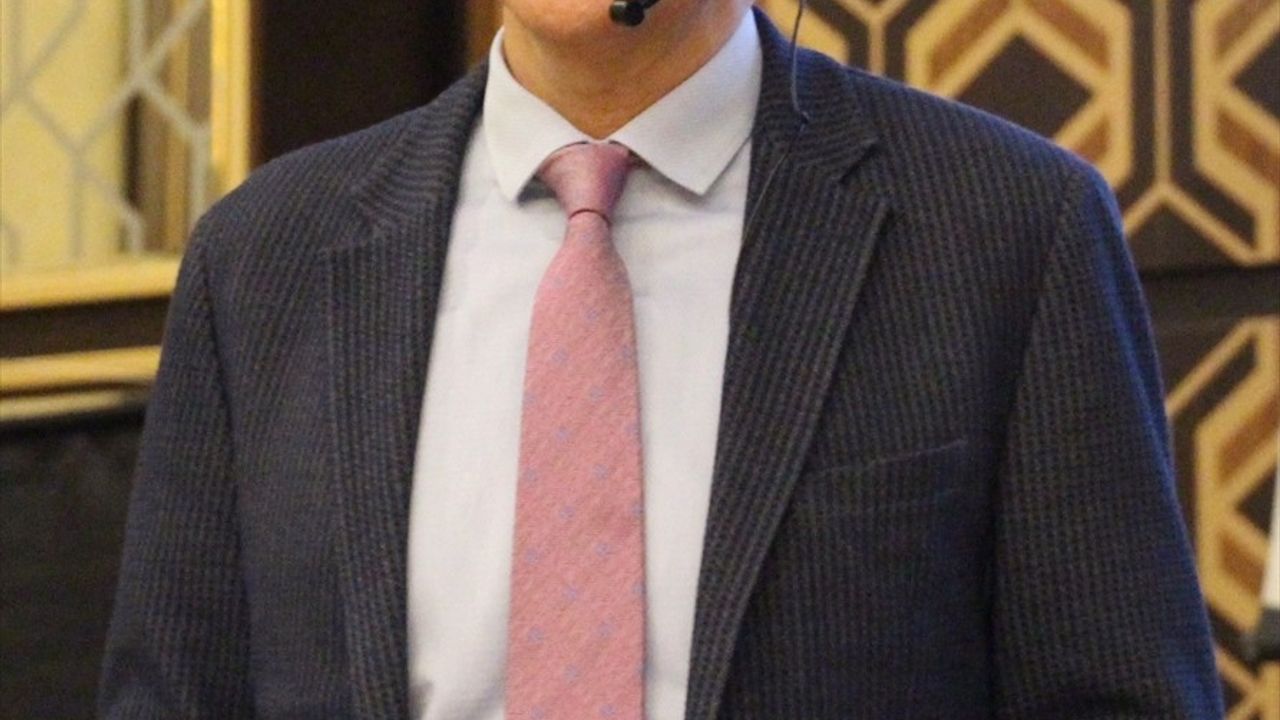 Antalya'da Ekonomik Beklentiler Masaya Yatırıldı