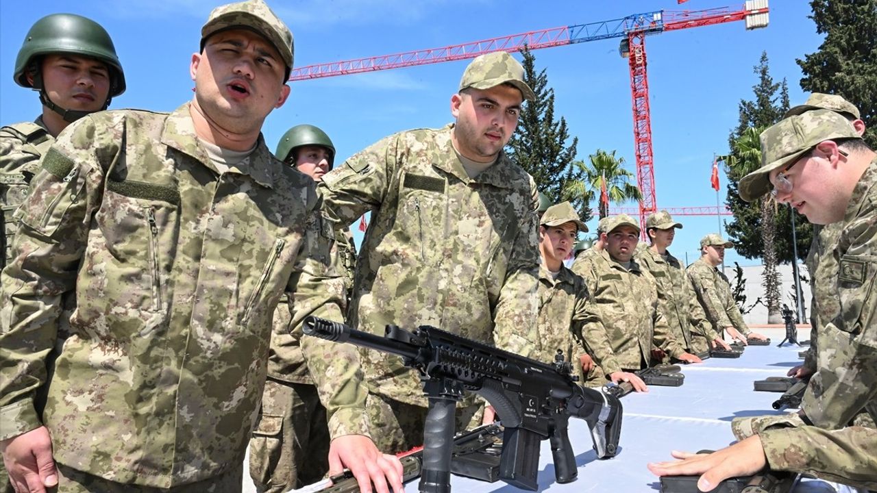 Antalya'da Engelliler Haftası İçin Temsili Askerlik Töreni Düzenlendi