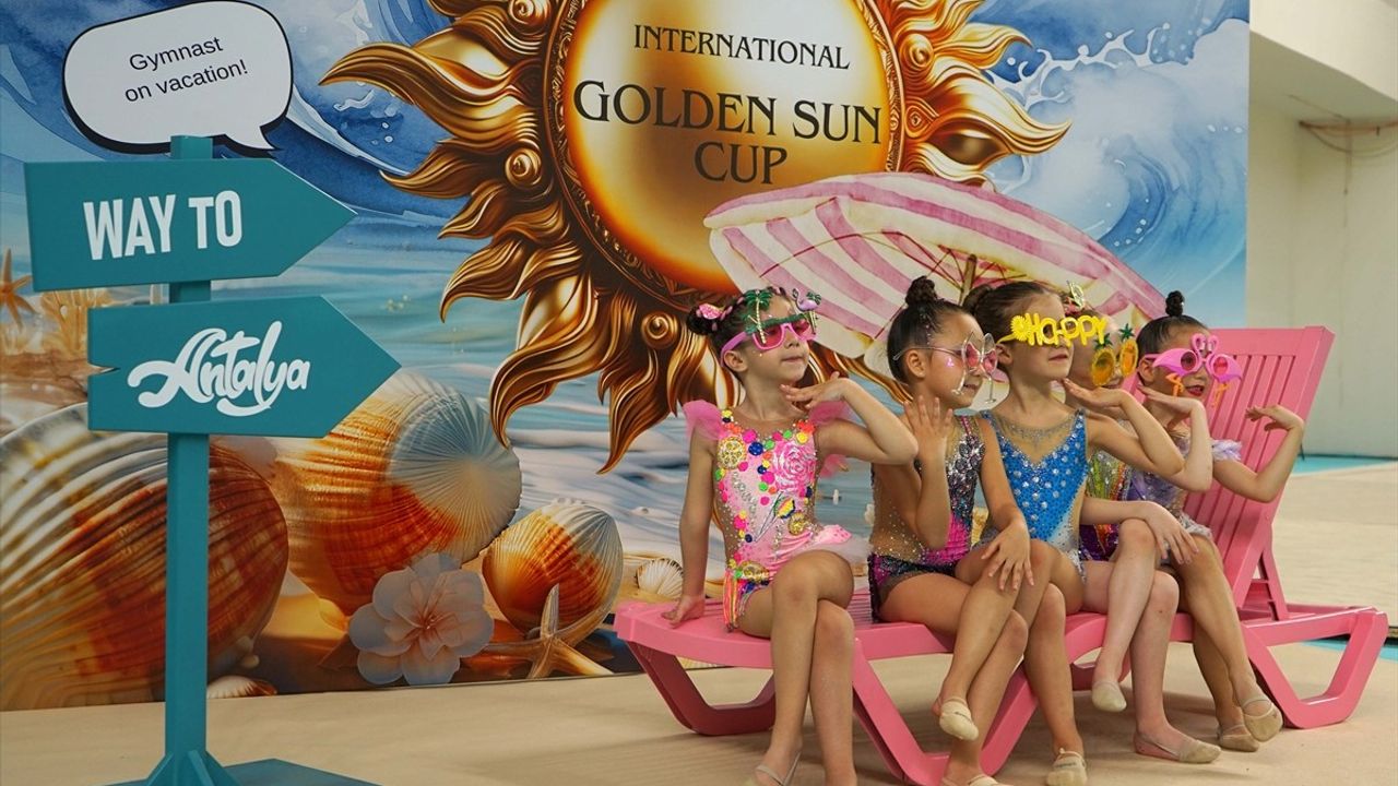 Antalya'da Golden Sun Ritmik Cimnastik Turnuvası Coşkuyla Tamamlandı