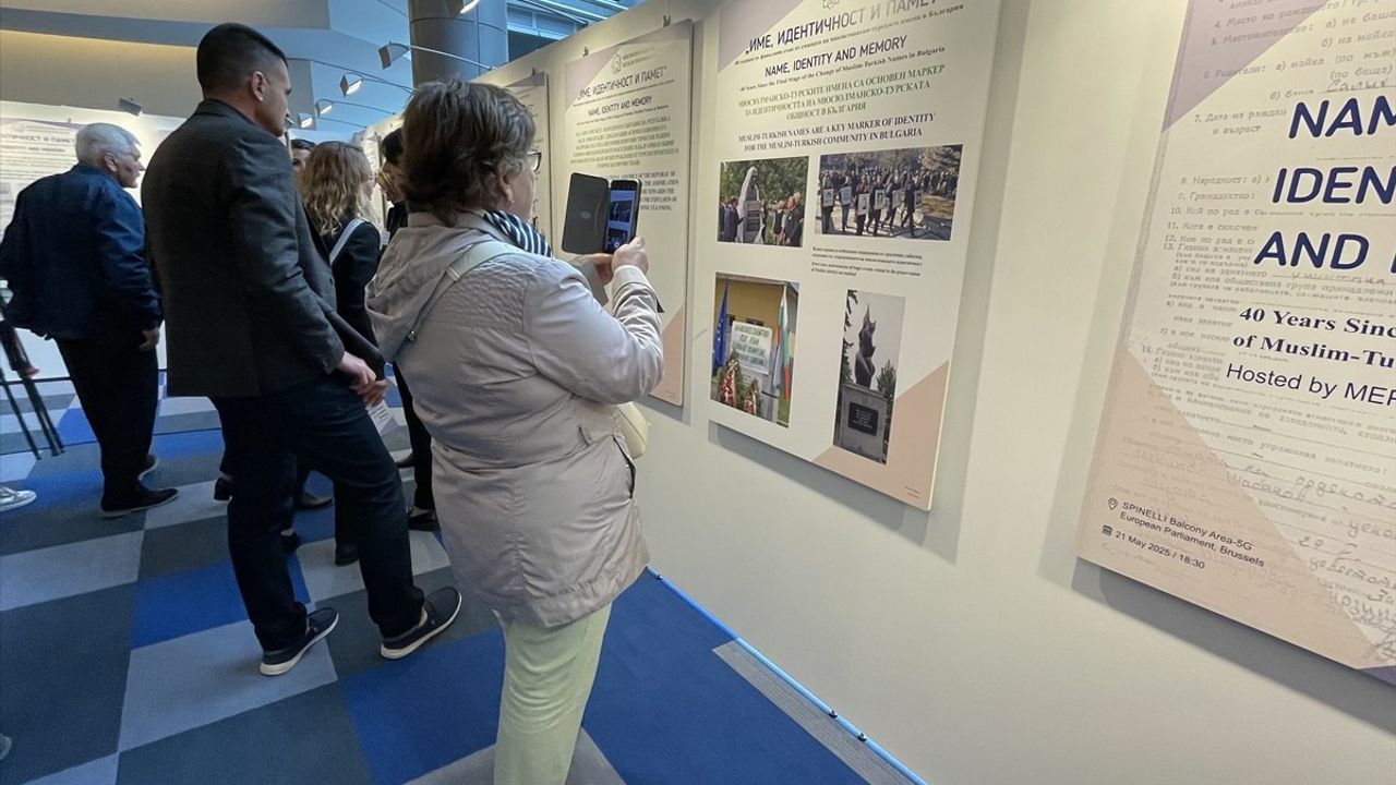 AP'de Bulgaristan Türklerinin İsim Değiştirme Tarihine Işık Tutan Sergi Açıldı