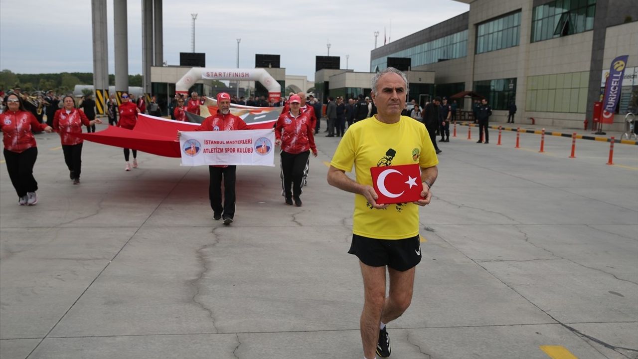 Atletlerden Ata Toprağı, Türkiye'ye Ulaştı