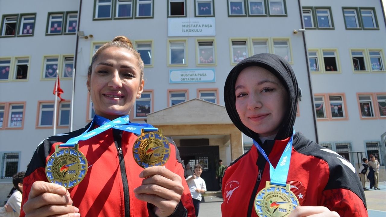 Avrupa Şampiyonu Tekvandocuların Hedefi Dünya Şampiyonluğu