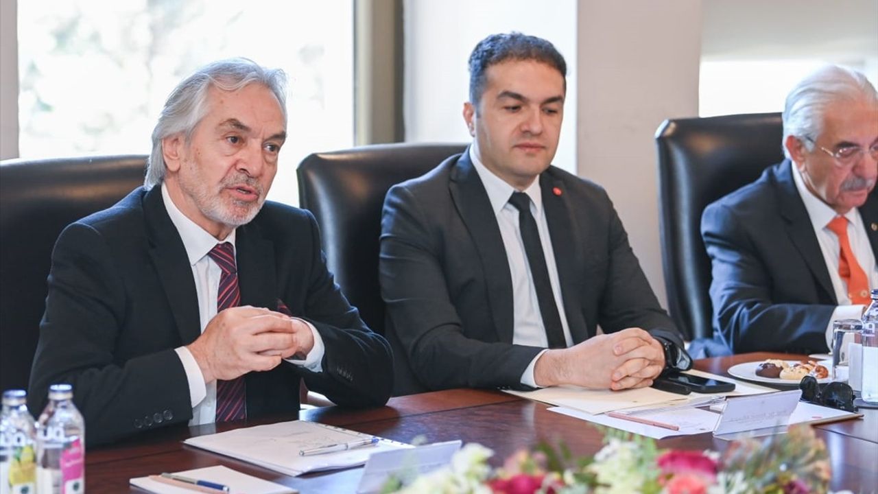 Bakan Ersoy, Kültür ve Sanat Politikaları Kurulu ile Buluştu