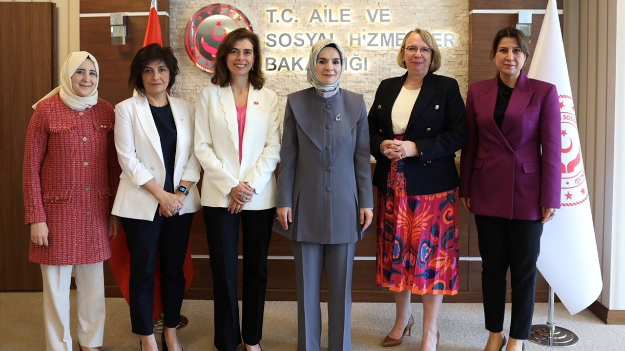 Bakan Göktaş, BM Kadın Birimi İle Kadının Güçlenmesini Tartıştı