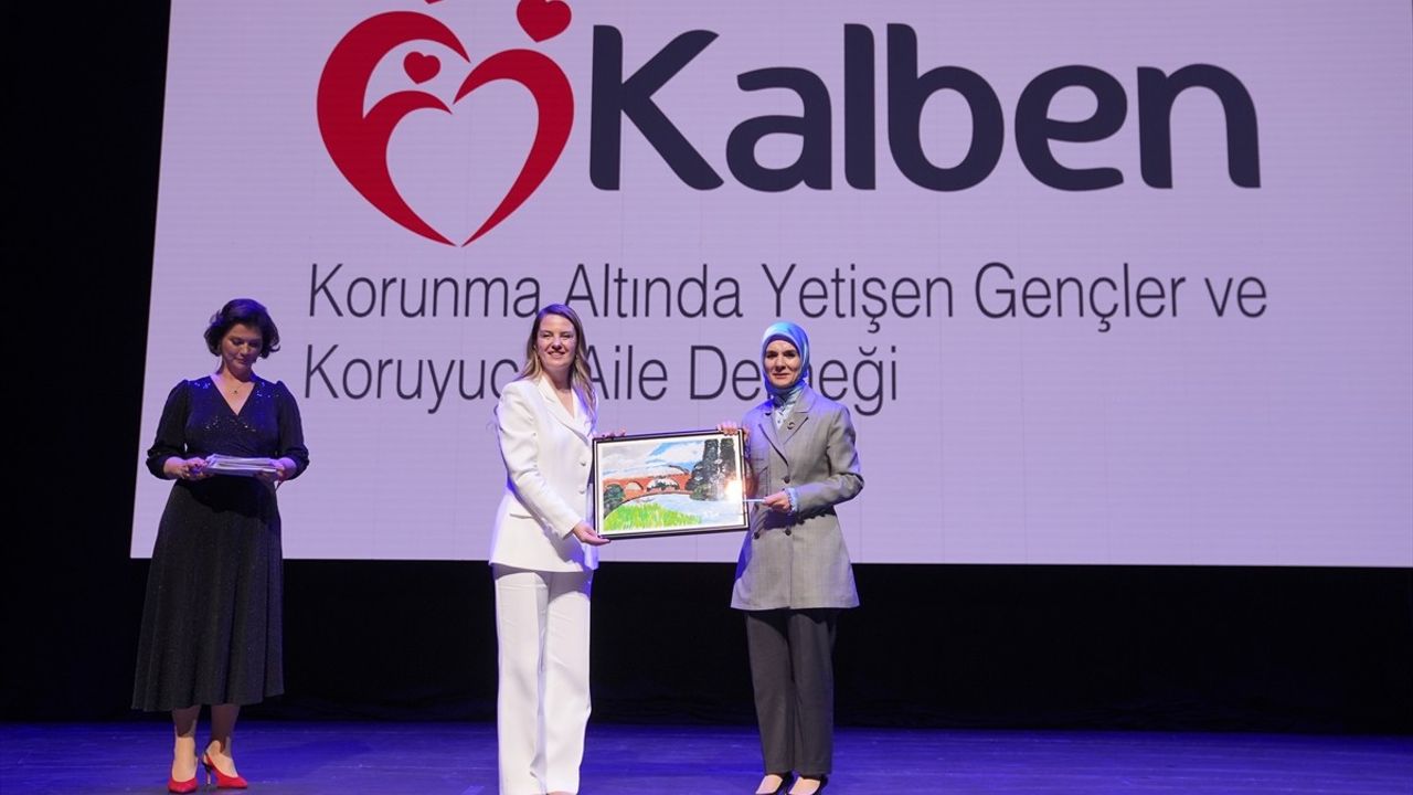 Bakan Göktaş: 'Her Çocuğumuzun Yanındayız'