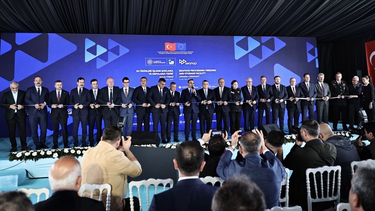 Bakan Kacır'dan Yerel Kalkınma İçin Terörsüz Türkiye Vurgusu