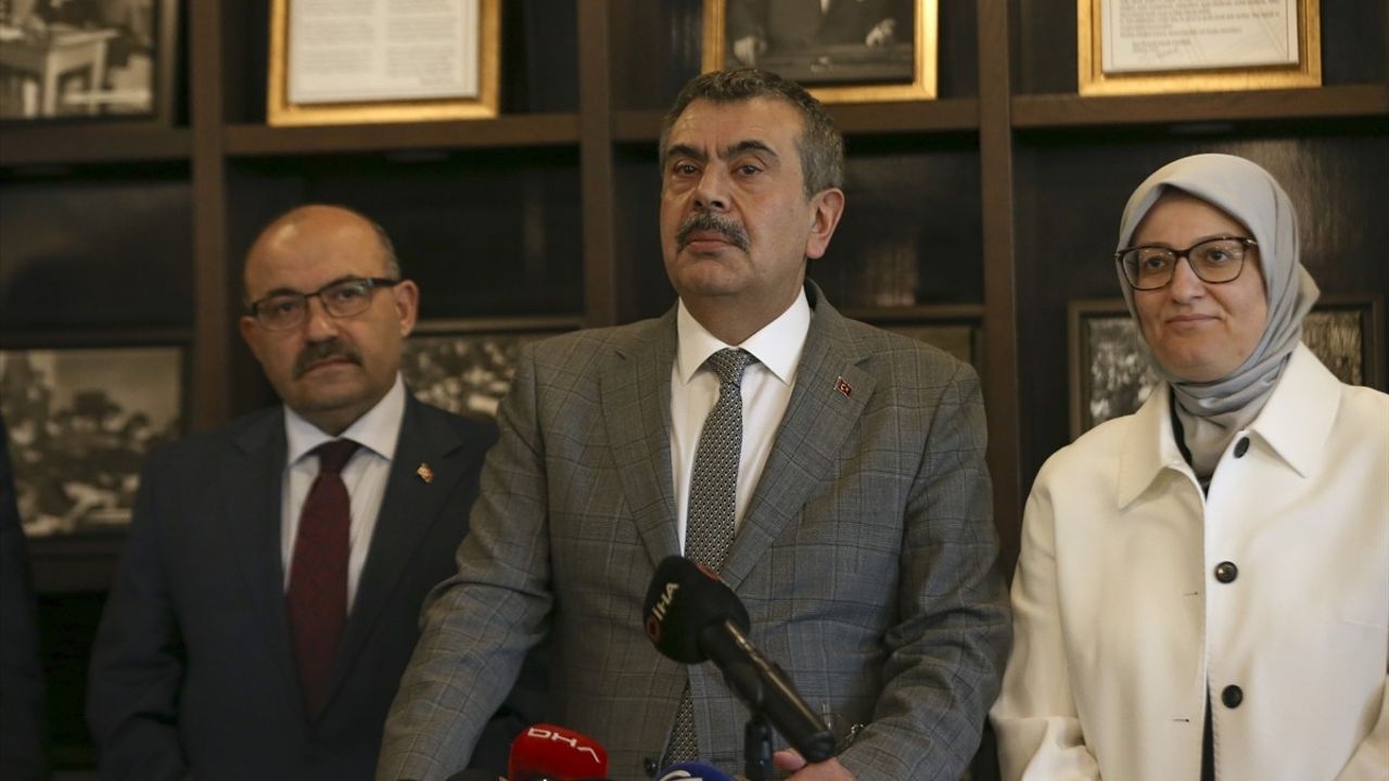 Bakan Tekin: Balıkesir'de Eğitimde Dönüşüm Gerçekleşti