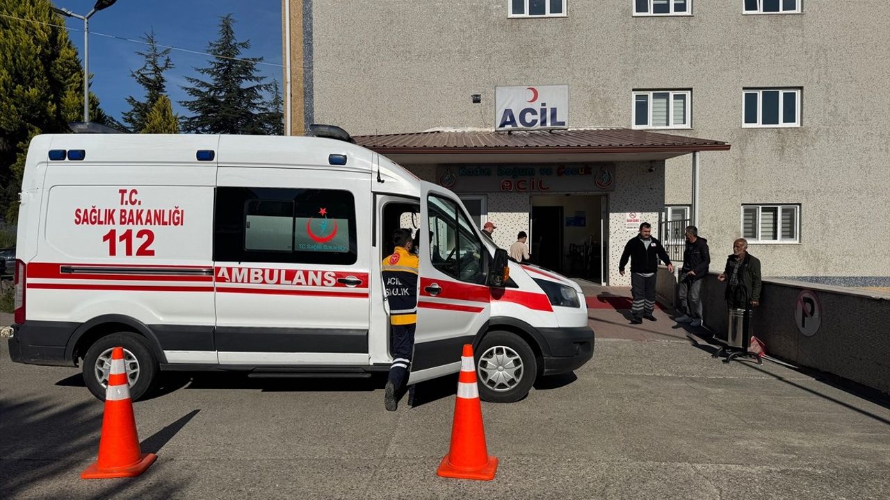 Bartın'da 17 Öğrenci Gıda Zehirlenmesi Şüphesiyle Hastaneye Kaldırıldı