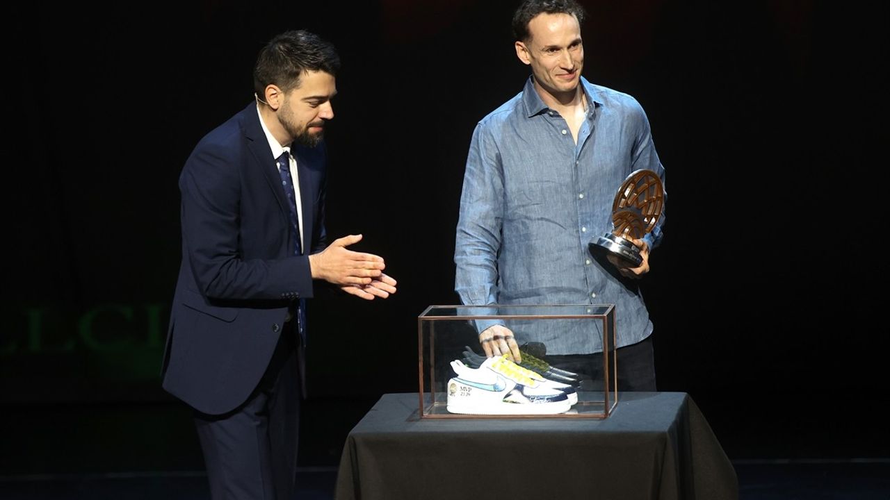 Basketbol Şampiyonlar Ligi'nde 2024-2025 Sezonunun En İyileri Ödülleri Sahiplerini Buldu