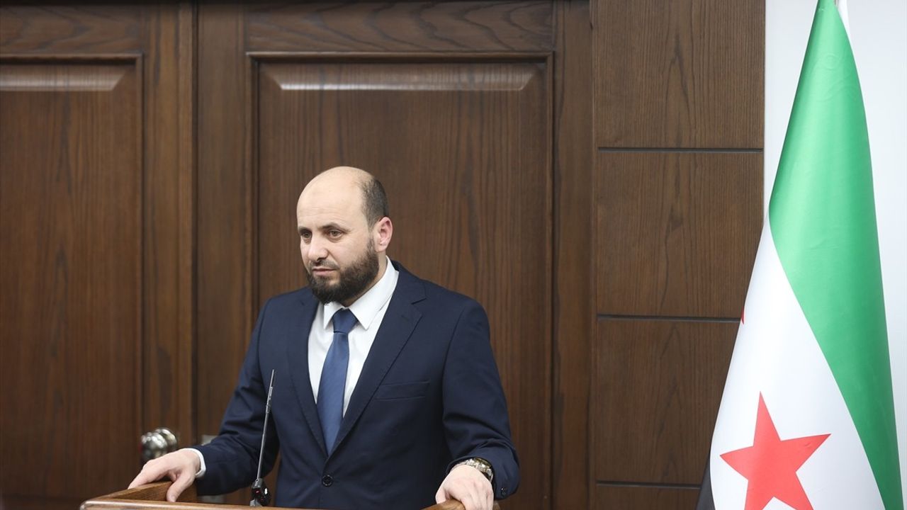 Bayraktar: Türkiye ve Suriye Arasında Enerji İşbirliği Gelişiyor