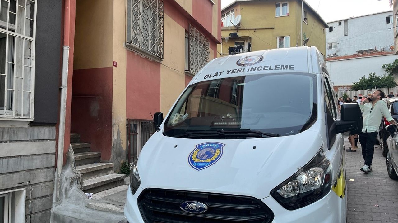 Beyoğlu'nda Kardeş Cinayeti ve İntihar Olayı