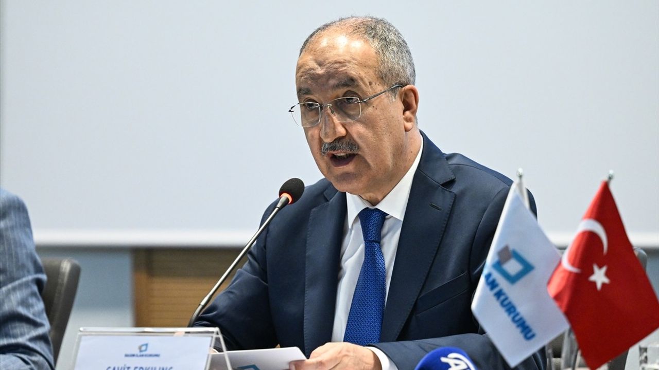 BİK Genel Müdürü Erkılınç, Adana'da Yayıncılarla Bir Araya Geldi