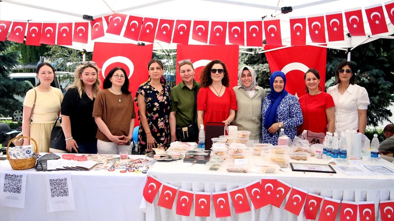 Bişkek'te Türk Mutfağı, Kırgız Yetimlerin Yanında