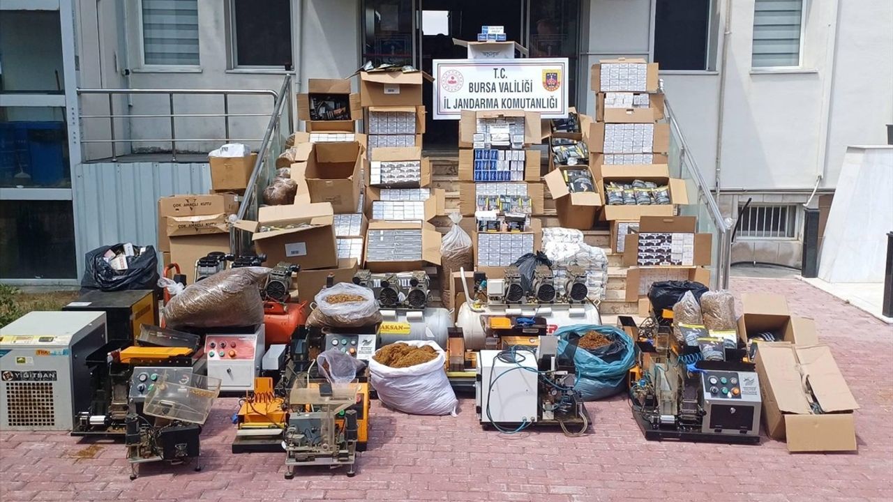 Bursa'da Kaçakçılık Operasyonu: 4 Zanlı Yakalandı