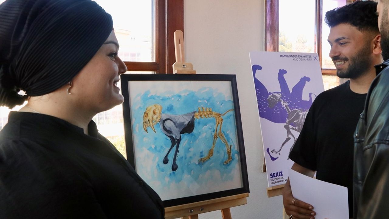 ÇAKÜ Öğrencileri, Çankırı Müzesi'ndeki Eserleri Sanatla Yeniden Yorumladı